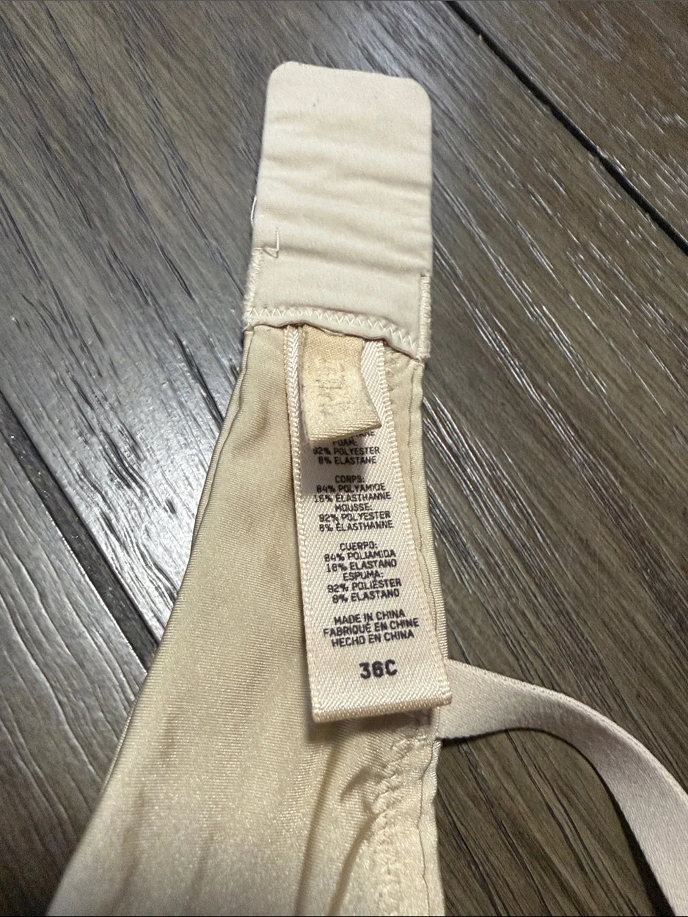 Skims Wireless Form T Shirt Bra Color Clay Size 38C